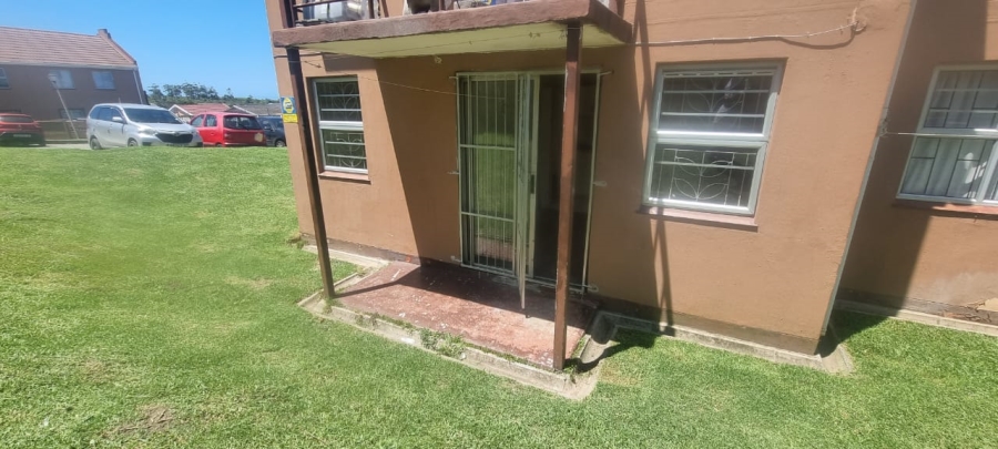 2 Bedroom Property for Sale in Scenery Park Eastern Cape